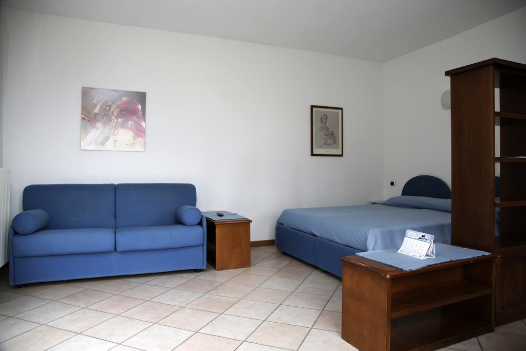 Residence Antico Crotto Porlezza Cameră foto